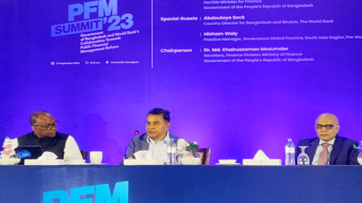 রেমিট্যান্স বাড়াতে কাঠামোগত সংস্কারের পথ খুঁজছে সরকার : অর্থমন্ত্রী 