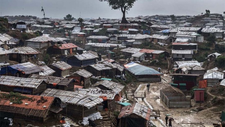 শরণার্থী শিবিরে রোহিঙ্গা নেতাকে কুপিয়ে হত্যা
